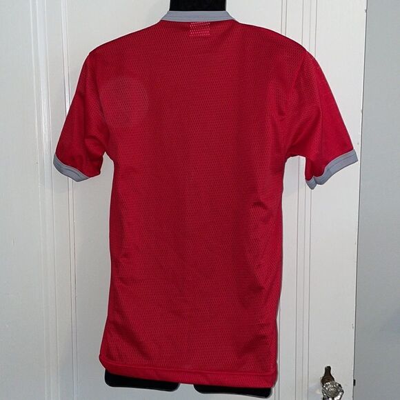 Nwot Vtg Gator Athletics red mesh jersey T-shirt with gray collar & trim - Picture 5 of 7